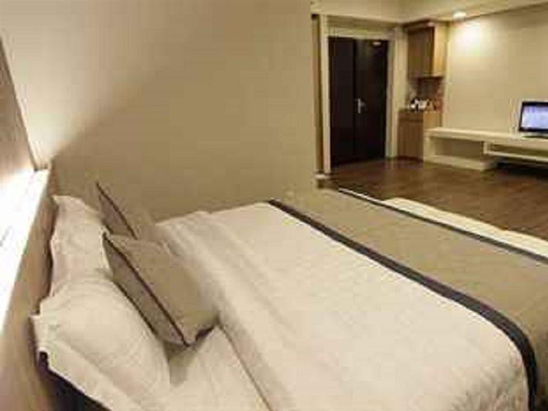 61 Hotel 3*
