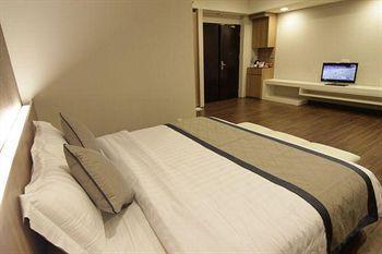 Hotel 61