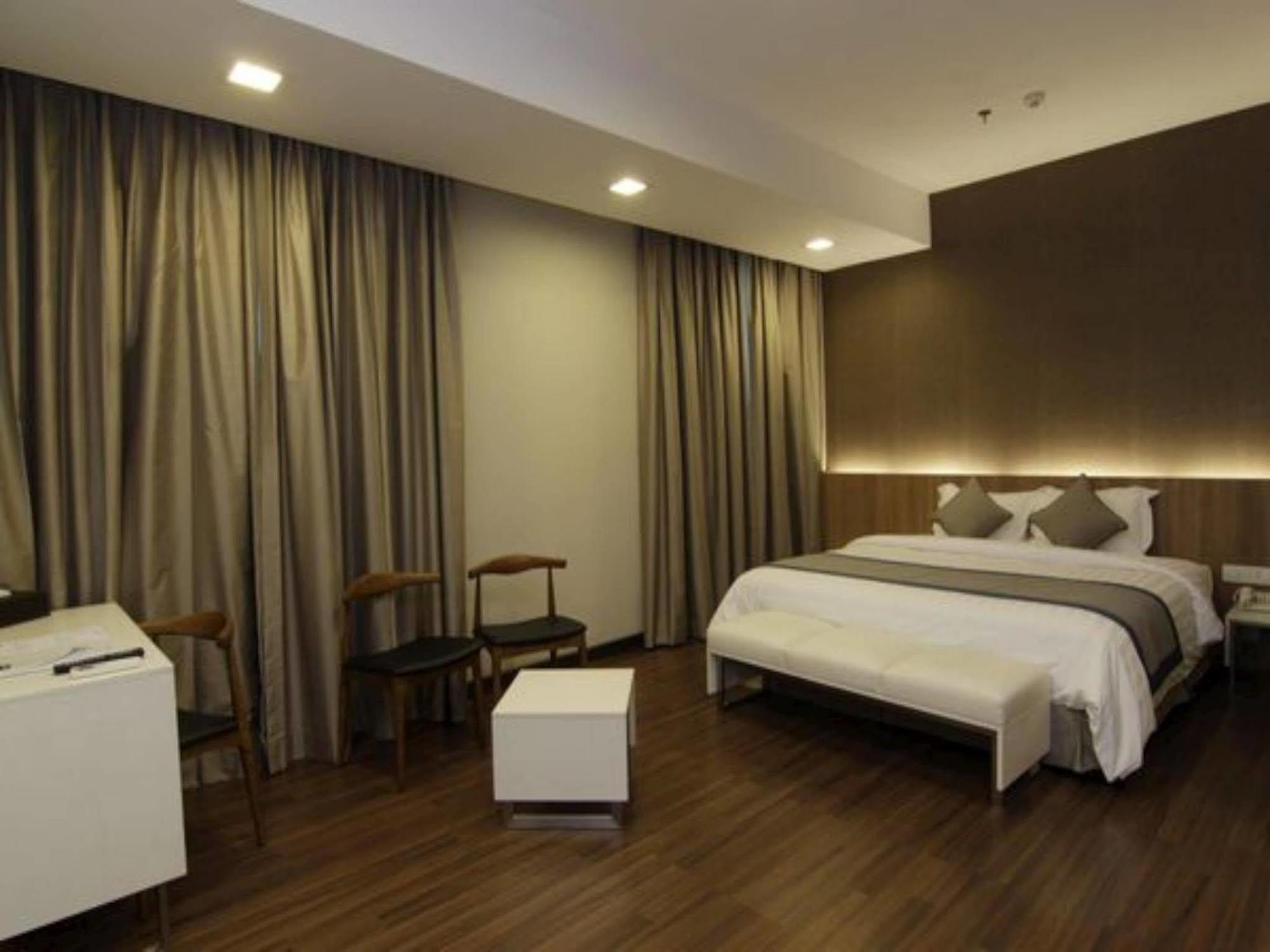 61 Hotel