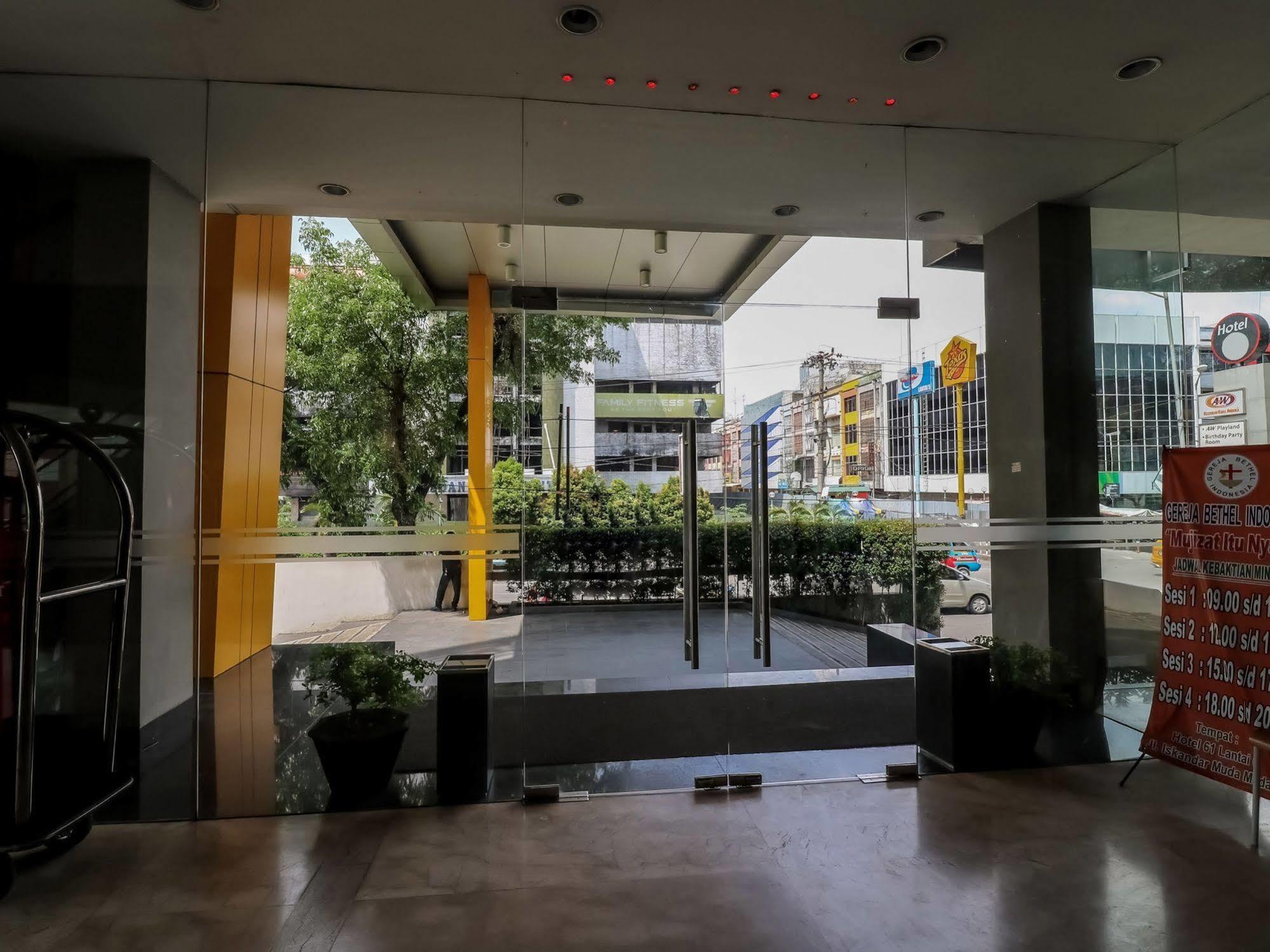 Hotel 61 3*